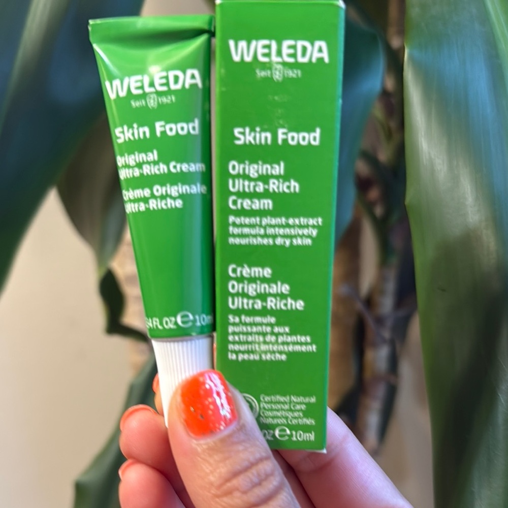 Green Moisturizer for Deep Skincare